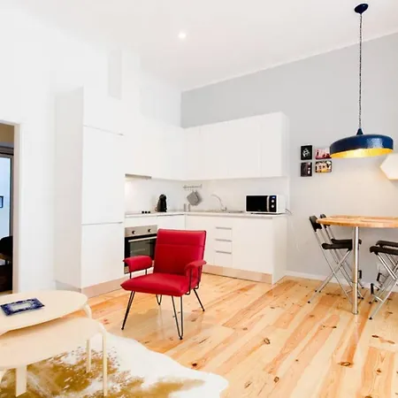 Alfama Charm Apartament *
